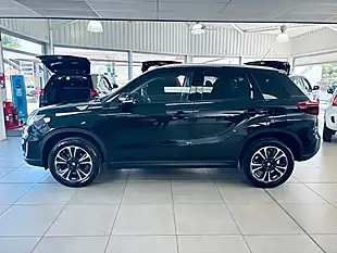 Used 2024 Suzuki Vitara SZ5 Black - Interior and Exterior details 5