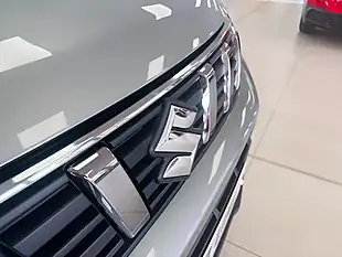 Used 2024 Suzuki Vitara SZ5 Grey - Interior and Exterior details 11