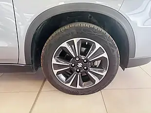 Used 2024 Suzuki Vitara SZ5 Grey - Interior and Exterior details 13