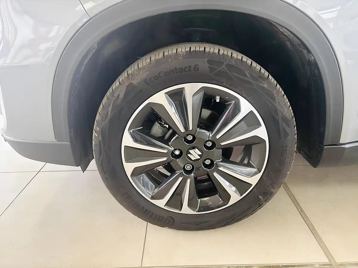 Used 2024 Suzuki Vitara SZ5 Grey - Interior and Exterior details 15