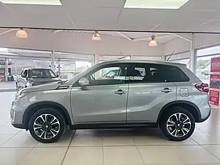 Used 2024 Suzuki Vitara SZ5 Grey - Interior and Exterior details 4