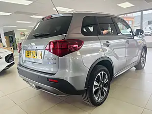 Used 2024 Suzuki Vitara SZ5 Grey - Interior and Exterior details 5