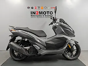 Used 2024 Sym Jet X 125 Pre Reg Grey - Interior and Exterior details 2