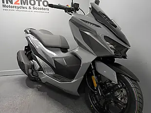 Used 2024 Sym Jet X 125 Pre Reg Grey - Interior and Exterior details 6