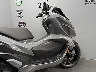 Used 2024 Sym Jet X 125 Pre Reg Grey - Interior and Exterior details 8