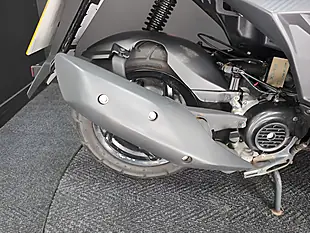 Used 2024 Sym Mask 50 Grey - Interior and Exterior details 8