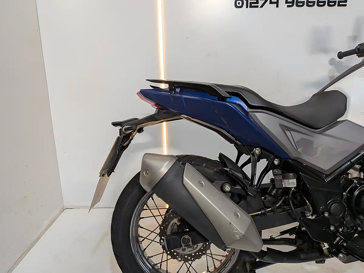 Used 2024 Sym Nht 125 Blue - Interior and Exterior details 3