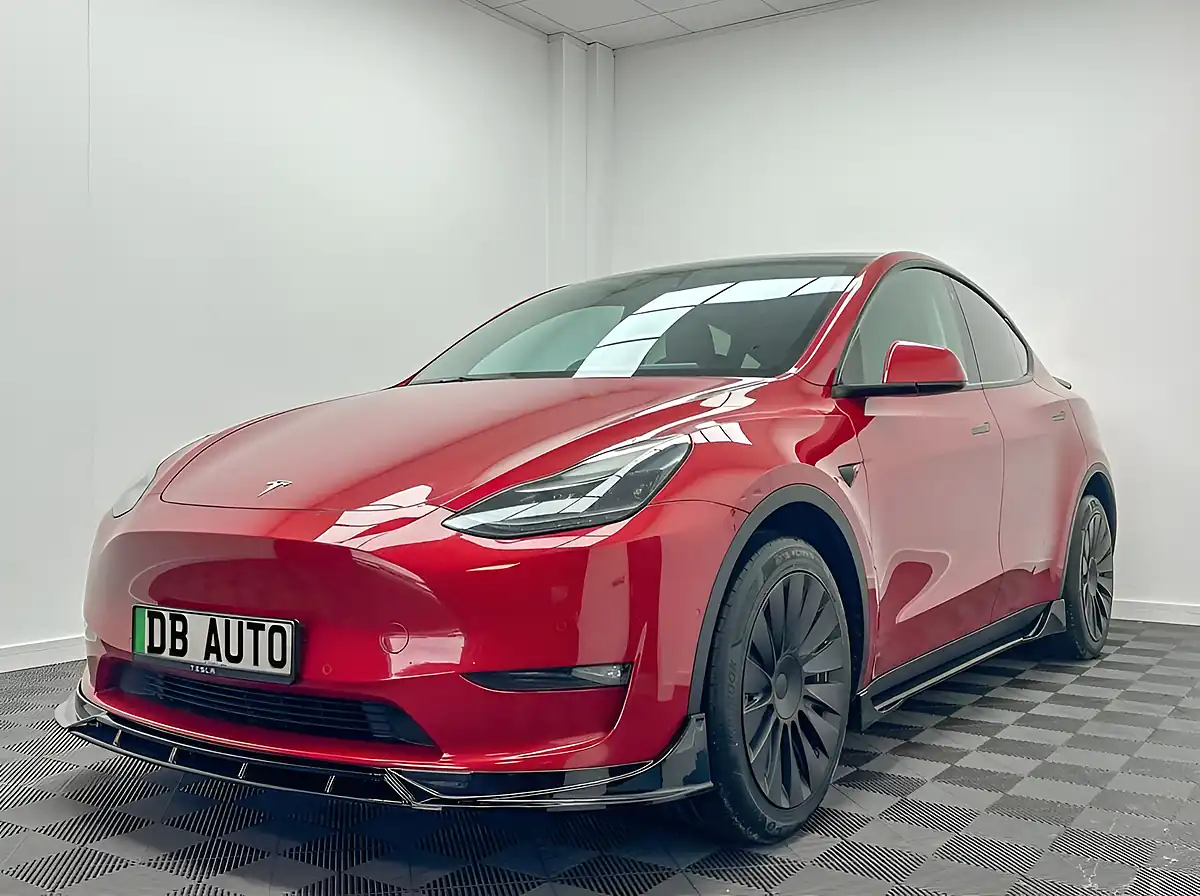 Used 2024 Tesla Model Y Full Aero Kit Red - Interior and Exterior details 7