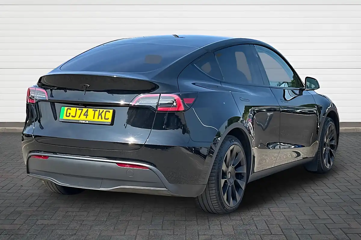 Used 2024 Tesla Model Y SUV 5dr Black - Interior and Exterior details 3