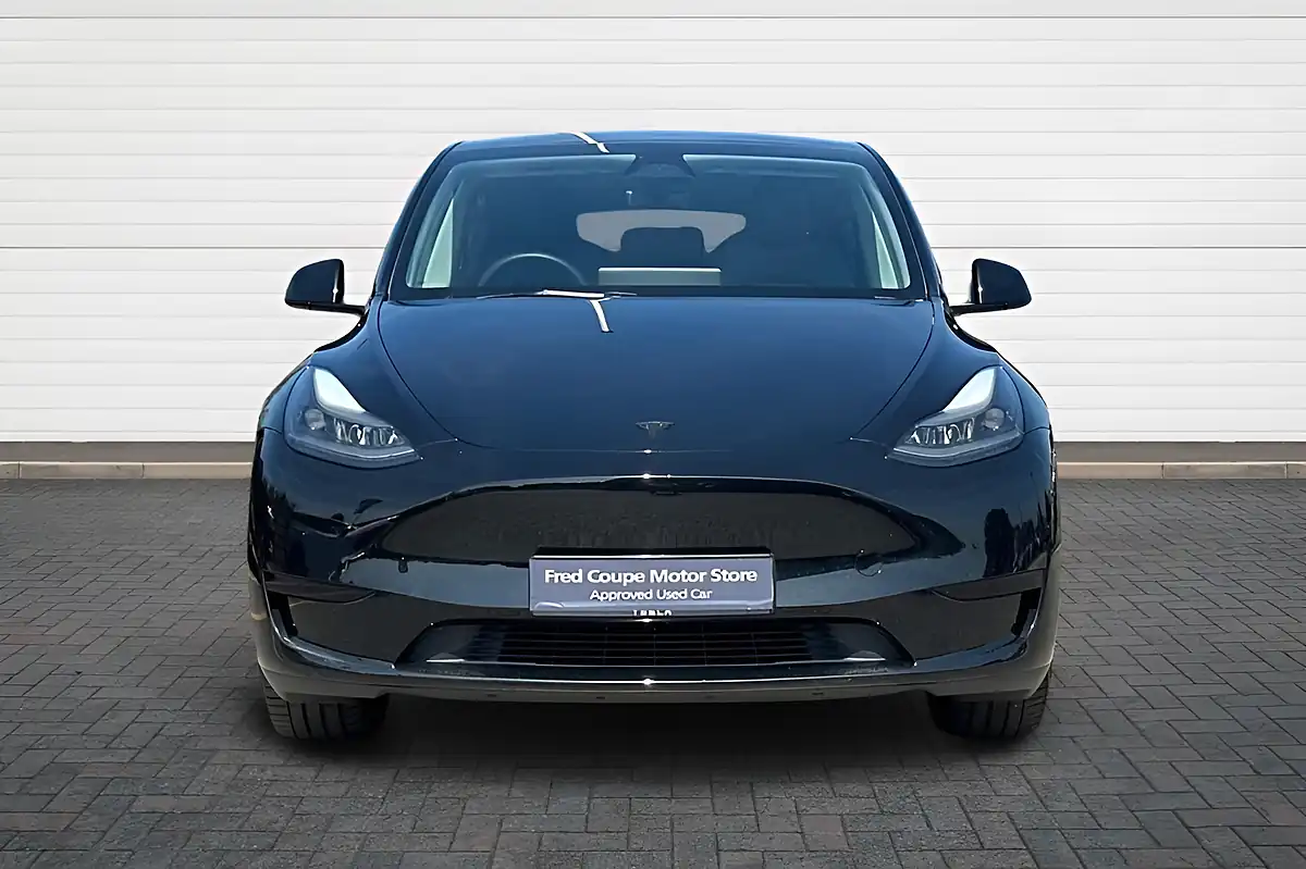 Used 2024 Tesla Model Y SUV 5dr Black - Interior and Exterior details 8