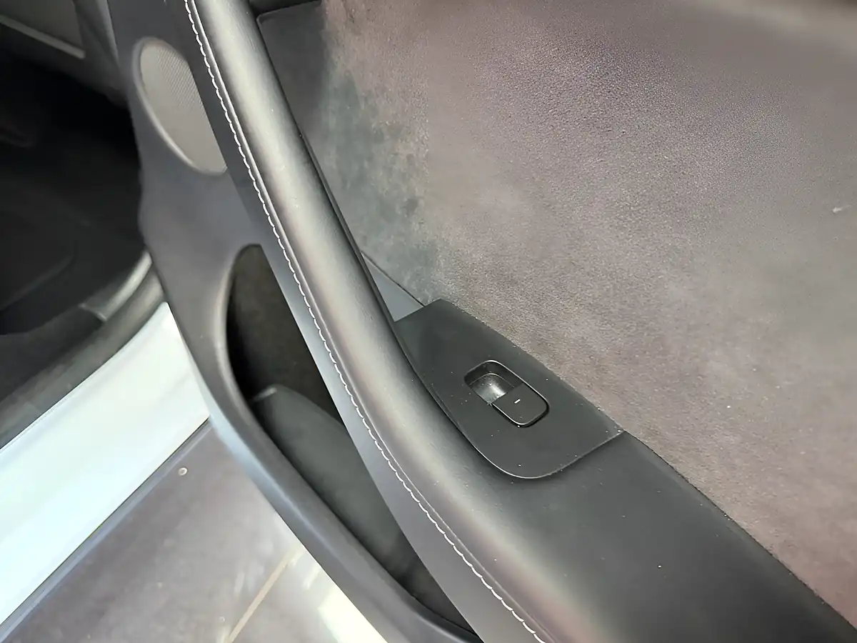 Used 2024 Tesla Model Y White - Interior and Exterior details 7