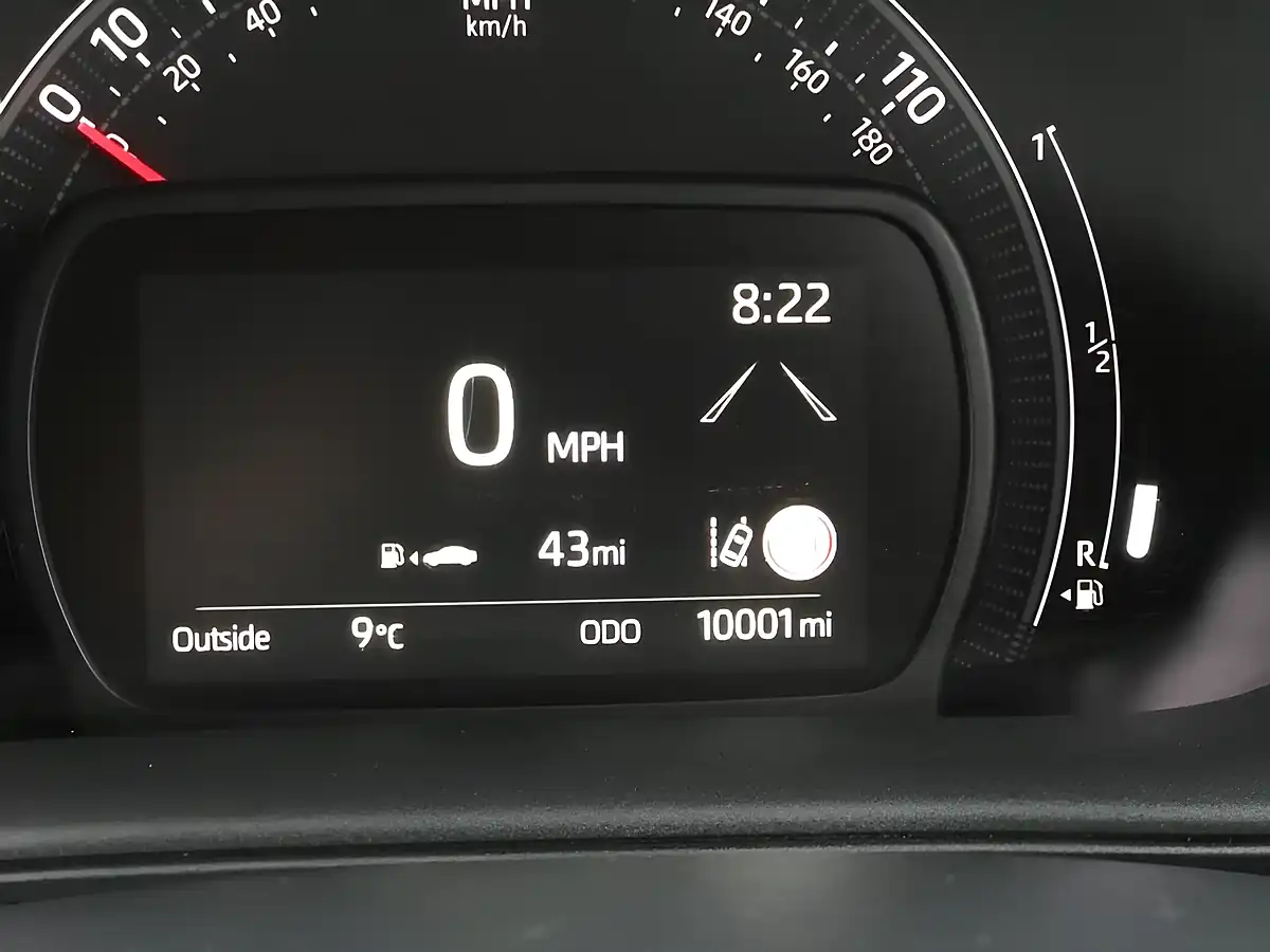 Used 2024 Toyota Aygo X Edge White - Interior and Exterior details 16
