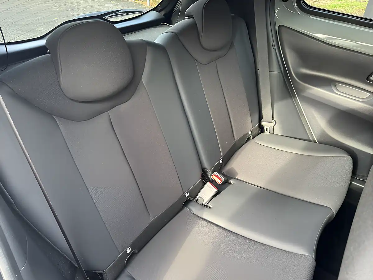 Used 2024 Toyota Aygo X Exclusive Green - Interior and Exterior details 12