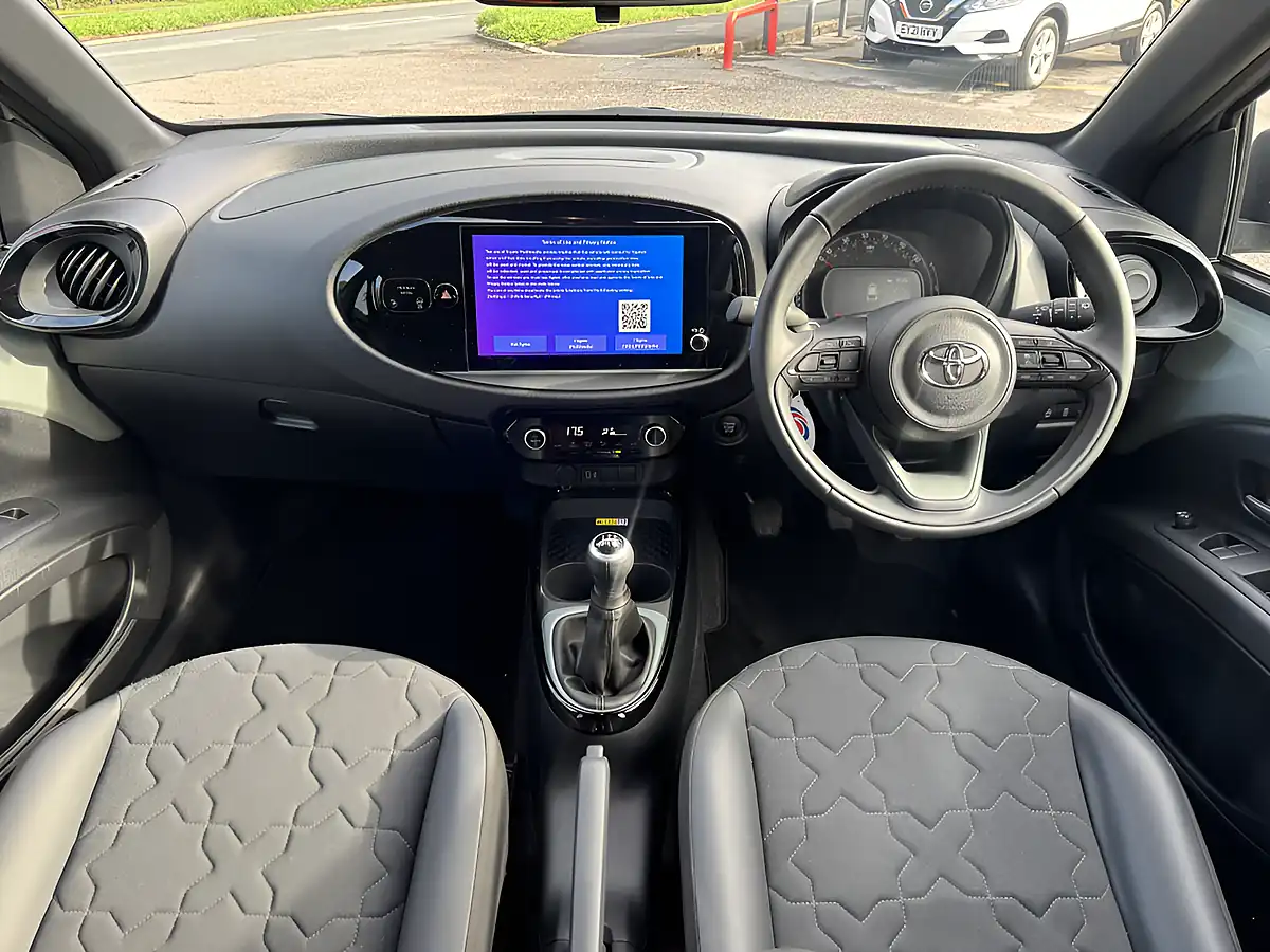 Used 2024 Toyota Aygo X Exclusive Green - Interior and Exterior details 2