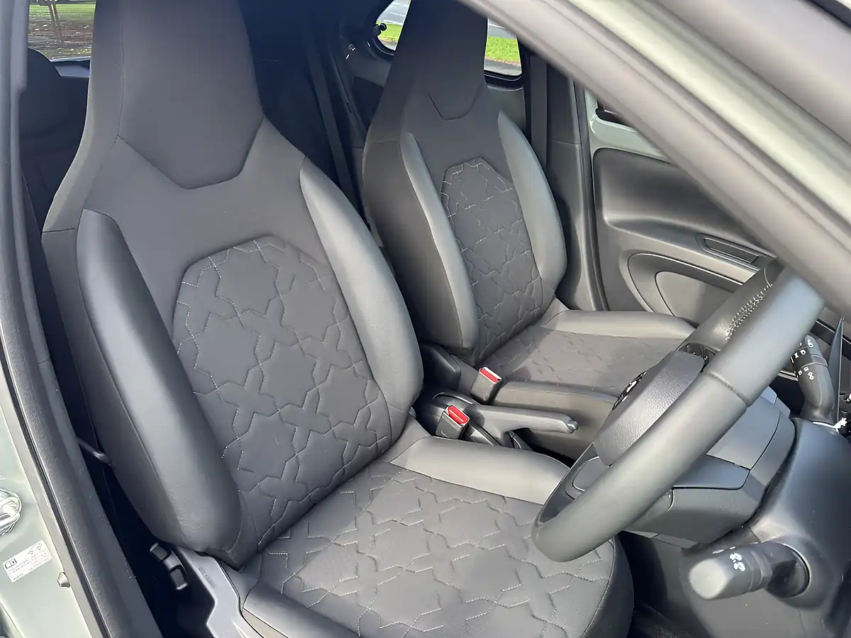 Used 2024 Toyota Aygo X Exclusive Green - Interior and Exterior details 5