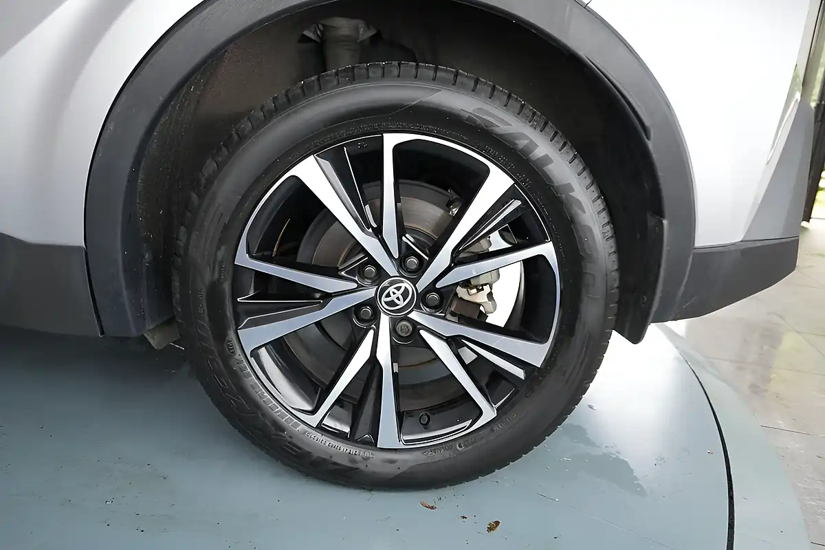 Used 2024 Toyota C-Hr Design Silver - Interior and Exterior details 16