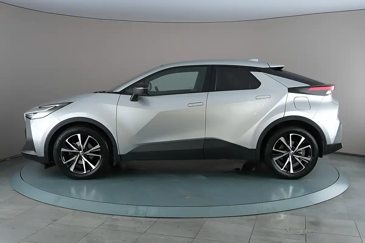 Used 2024 Toyota C-Hr Design Silver - Interior and Exterior details 4