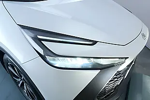 Used 2024 Toyota C-Hr Design White - Interior and Exterior details 19