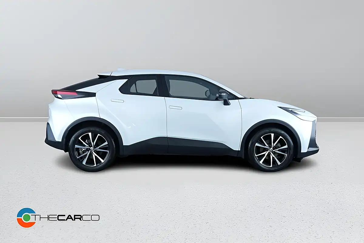 Used 2024 Toyota C-Hr Design White - Interior and Exterior details 6