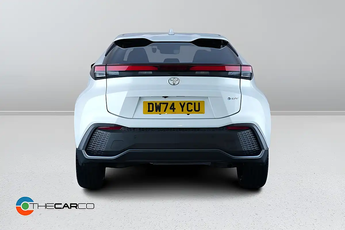 Used 2024 Toyota C-Hr Design White - Interior and Exterior details 7