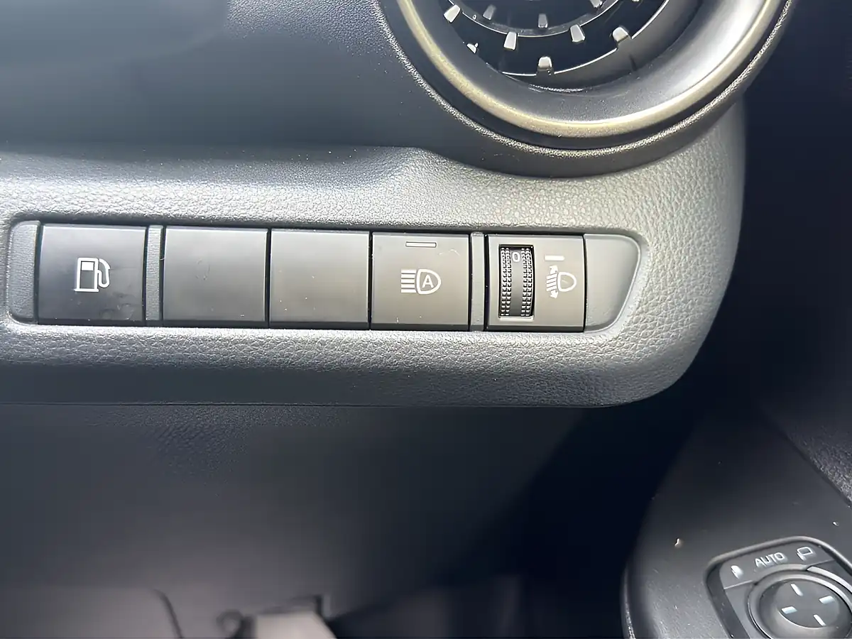 Used 2024 Toyota C-Hr Icon Black - Interior and Exterior details 17