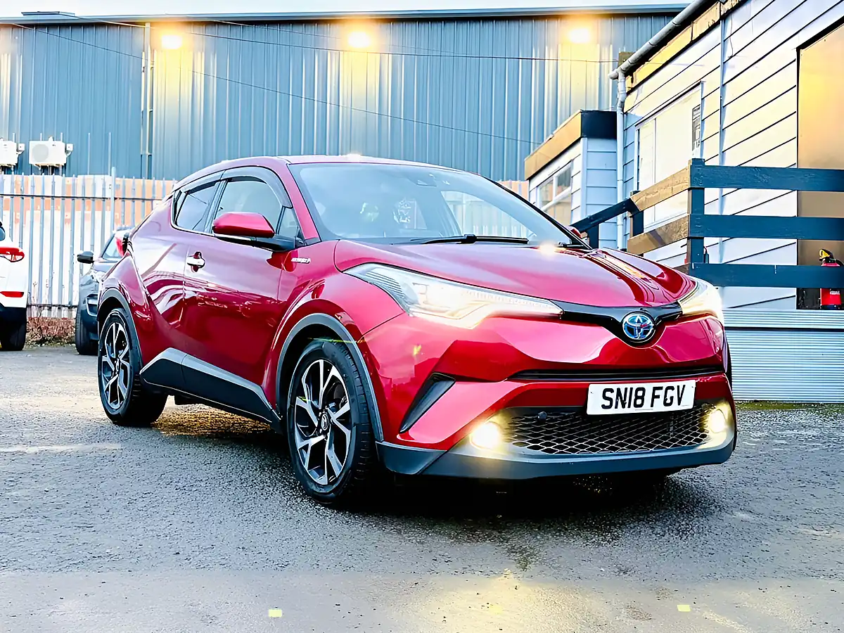 Used 2024 Toyota C-Hr Red - Front View