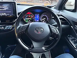 Used 2024 Toyota C-Hr Red - Interior and Exterior details 12
