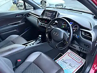 Used 2024 Toyota C-Hr Red - Interior and Exterior details 8