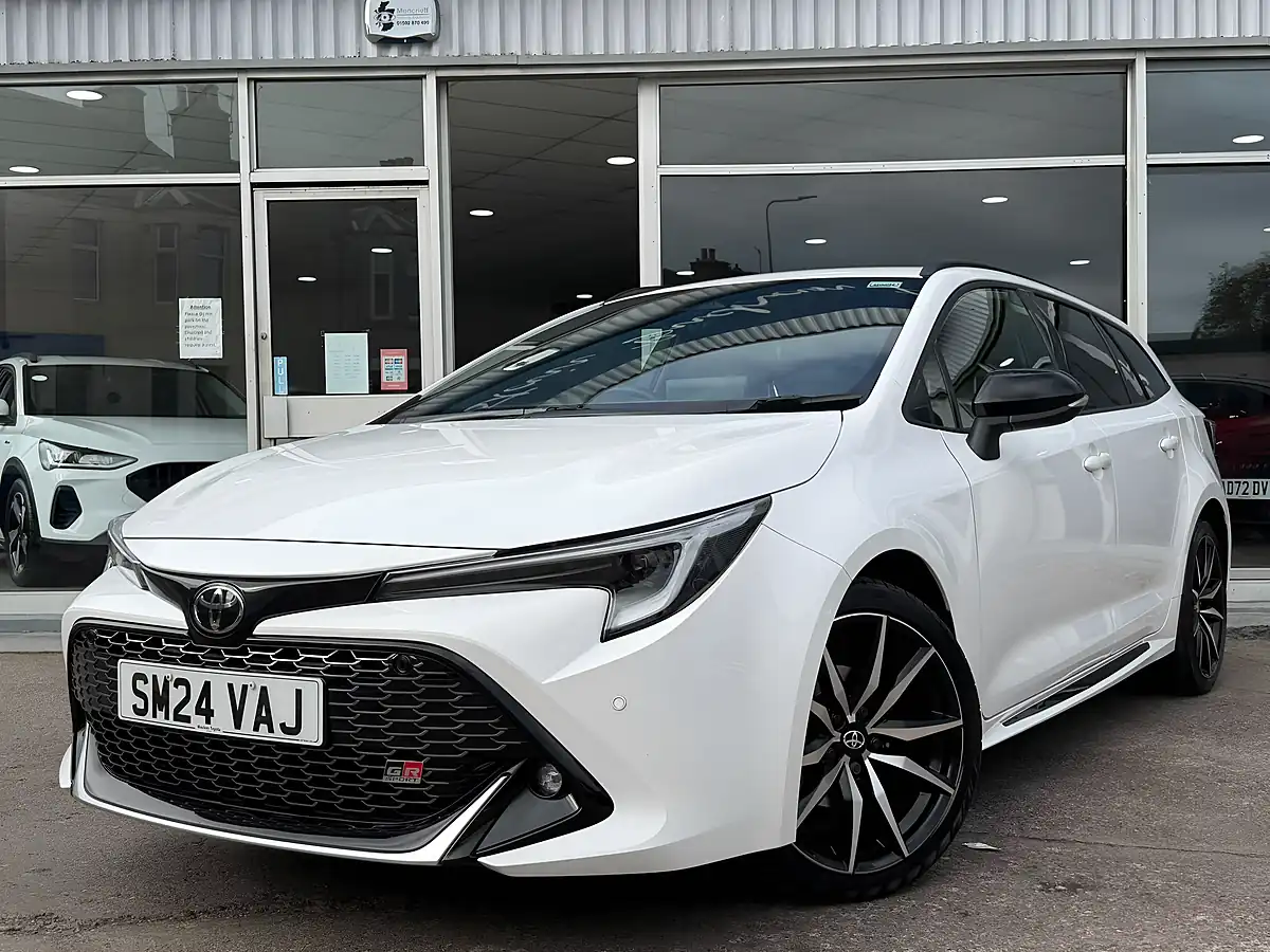 Used 2024 Toyota Corolla Gr Sport Touring Sports White - Front View