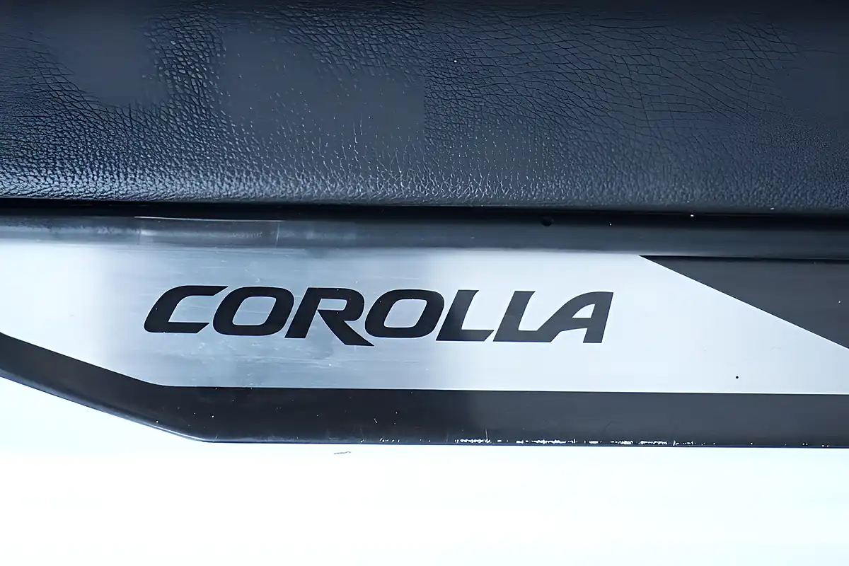 Used 2024 Toyota Corolla Icon Touring Sports White - Interior and Exterior details 19