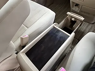 Used 2024 Toyota Estima White - Interior and Exterior details 17