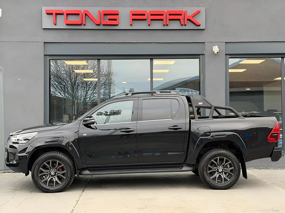 Used 2024 Toyota Hilux Gr Sport Black - Interior and Exterior details 11
