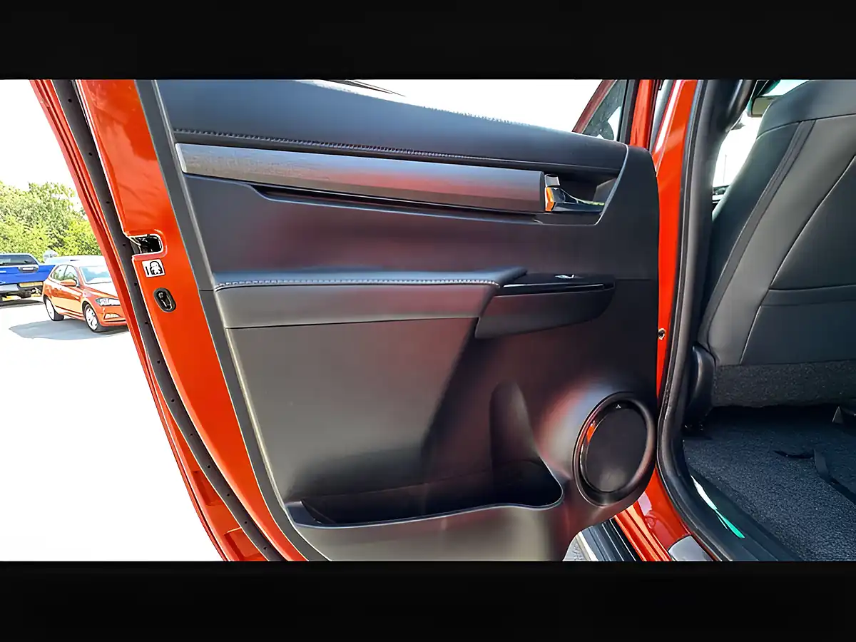 Used 2024 Toyota Hilux Invincible X Orange - Interior and Exterior details 13