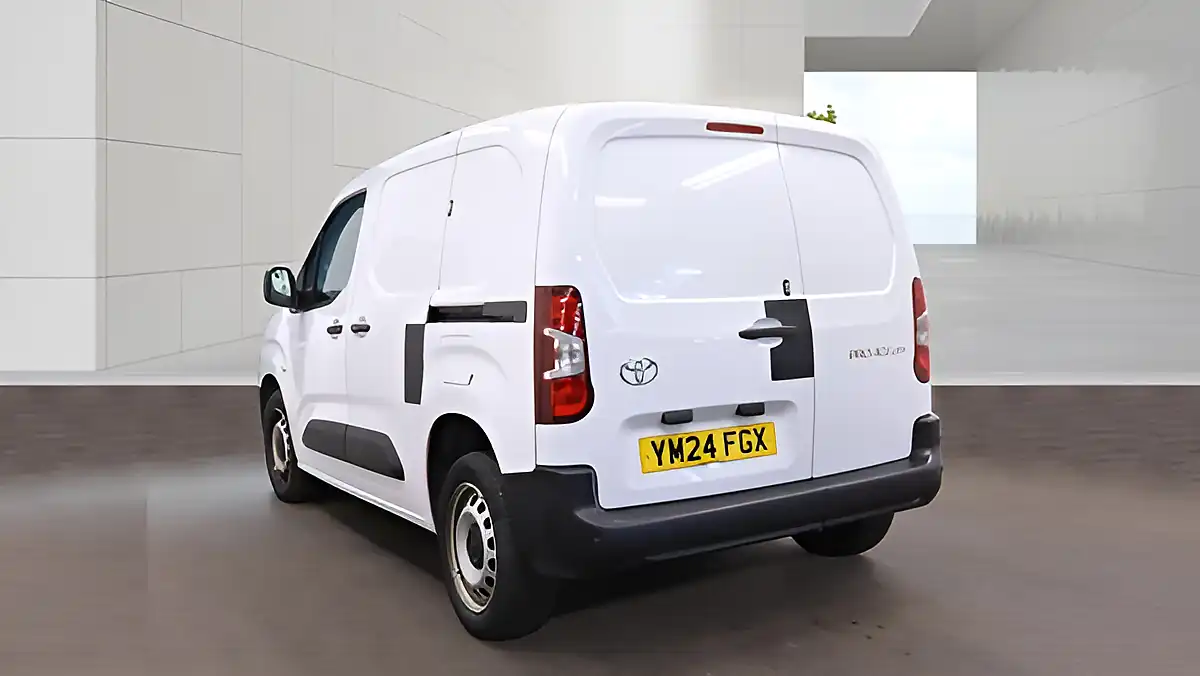 Used 2024 Toyota Proace Active Short Panel Van White - Interior and Exterior details 3