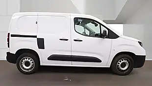 Used 2024 Toyota Proace Active Short Panel Van White - Interior and Exterior details 5