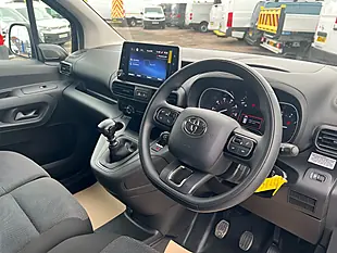 Used 2024 Toyota Proace City Icon White - Interior and Exterior details 14