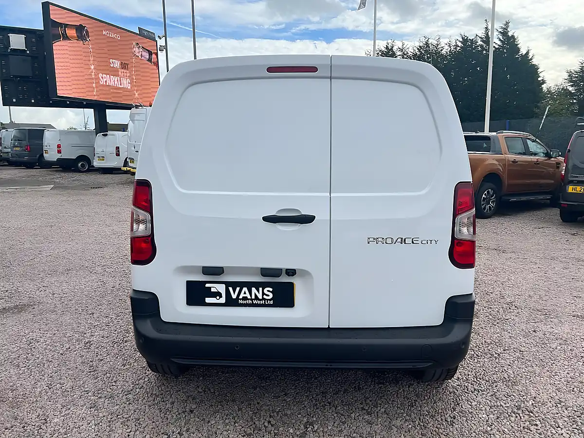 Used 2024 Toyota Proace City Icon White - Interior and Exterior details 4