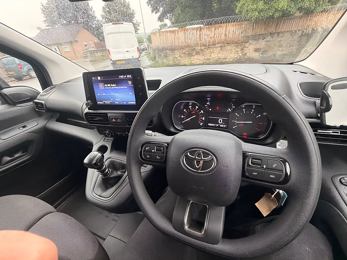 Used 2024 Toyota Proace Icon Short Panel Van Black - Interior and Exterior details 20