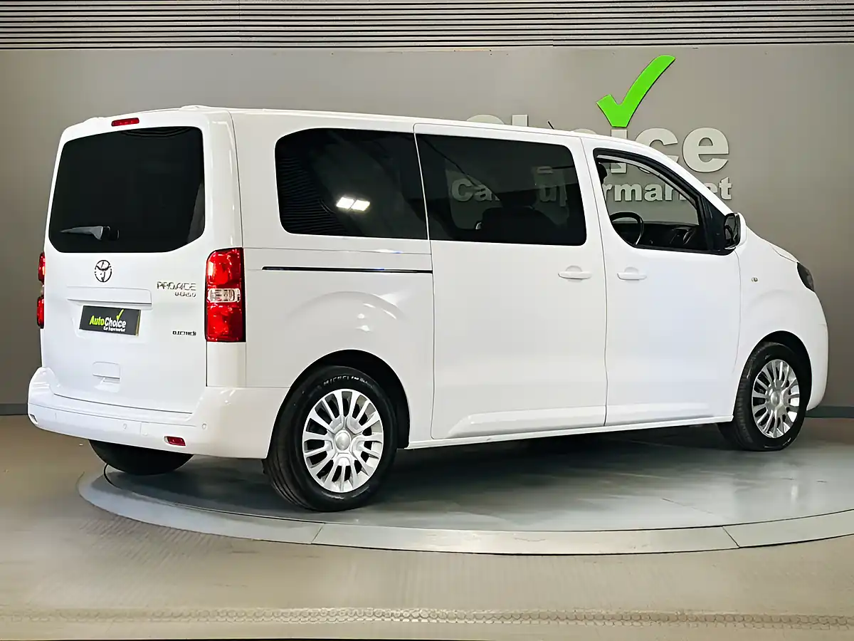 Used 2024 Toyota Proace Verso Icon White - Interior and Exterior details 15
