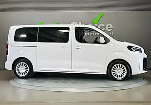 Used 2024 Toyota Proace Verso Icon White - Interior and Exterior details 18