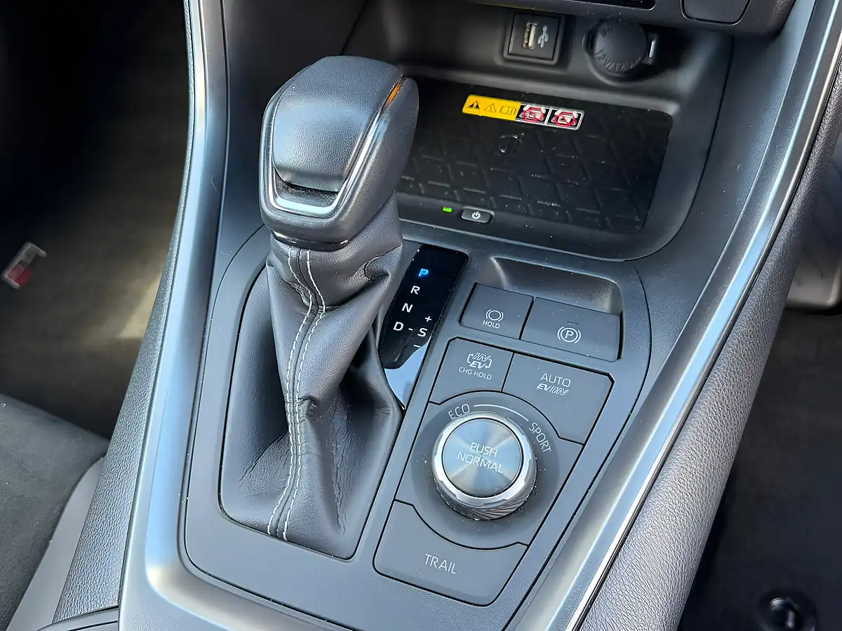 Used 2024 Toyota RAV4 Gr Sport Grey - Interior and Exterior details 8