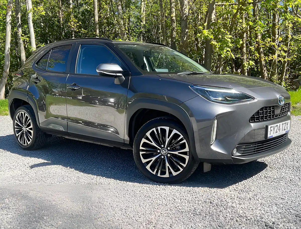 Used 2024 Toyota Yaris Cross Excel Decuma Grey - Front View