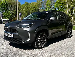 Used 2024 Toyota Yaris Cross Excel Decuma Grey - Interior and Exterior details 7