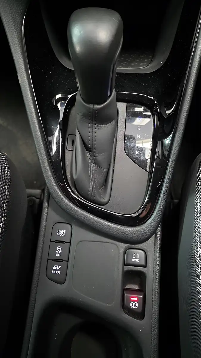 Used 2024 Toyota Yaris Design Grey - Interior and Exterior details 16