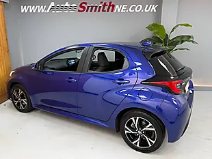 Used 2024 Toyota Yaris Design Juniper Blue - Interior and Exterior details 19