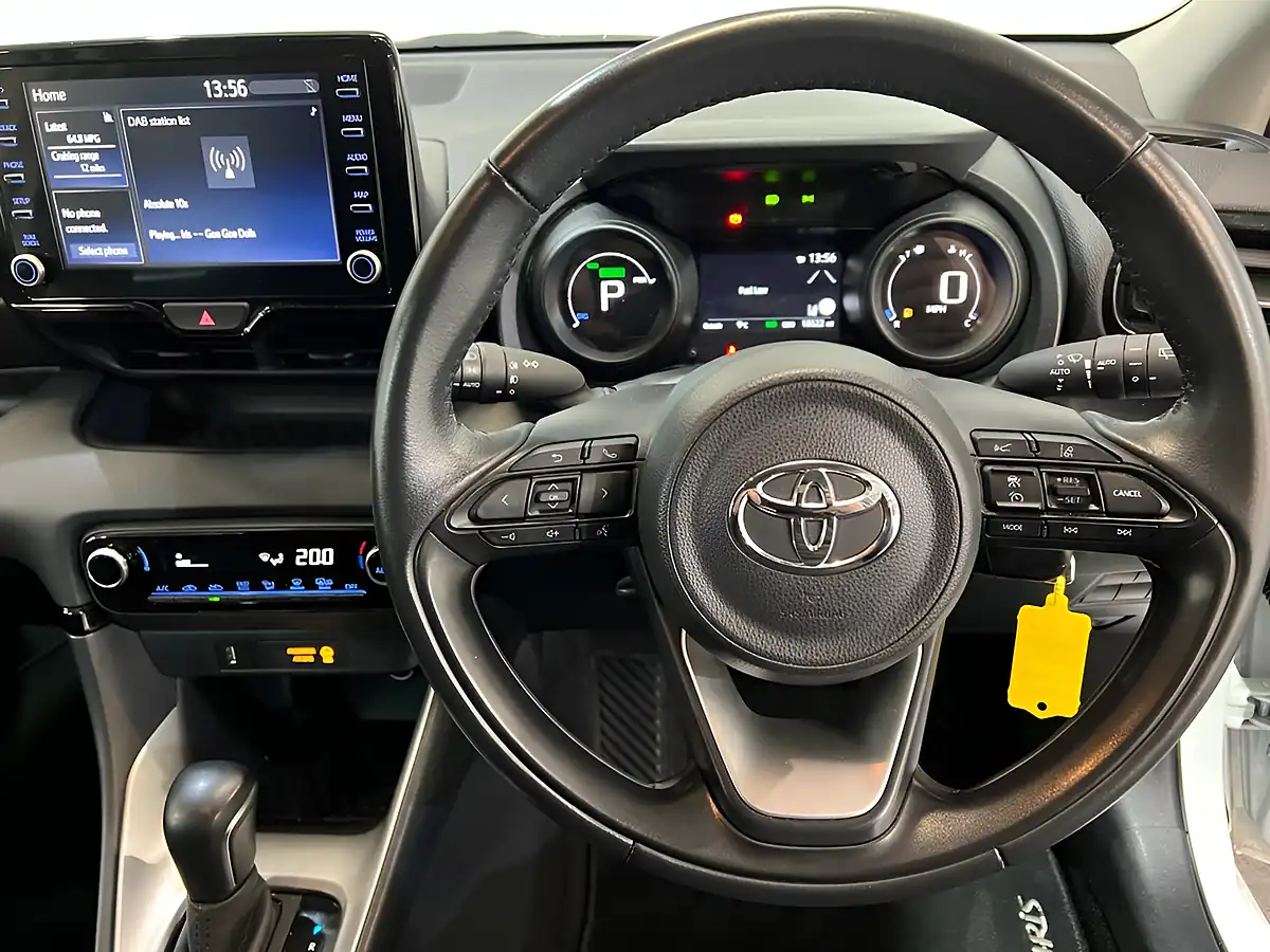 Used 2024 Toyota Yaris Design White - Interior and Exterior details 10