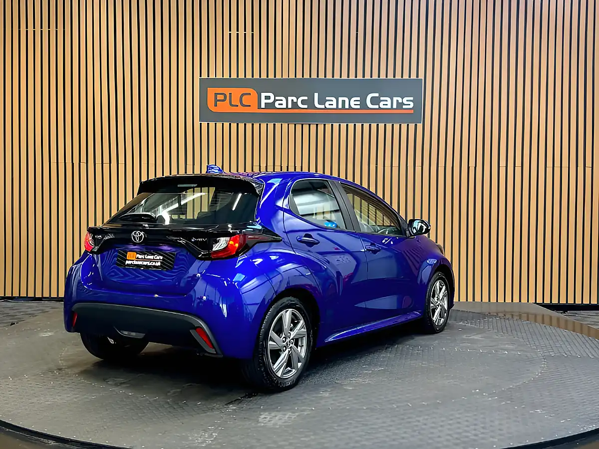 Used 2024 Toyota Yaris Icon Juniper Blue - Interior and Exterior details 3