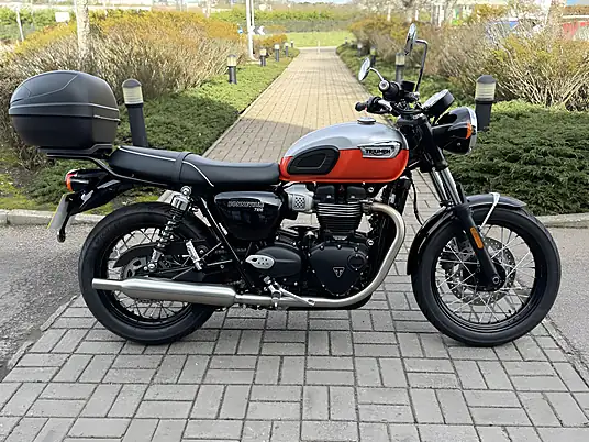 2024 Triumph Bonneville T100