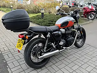 Used 2024 Triumph Bonneville T100 Silver/Orange - Interior and Exterior details 10