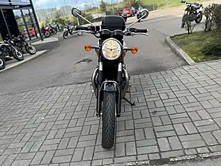 Used 2024 Triumph Bonneville T100 Silver/Orange - Interior and Exterior details 5